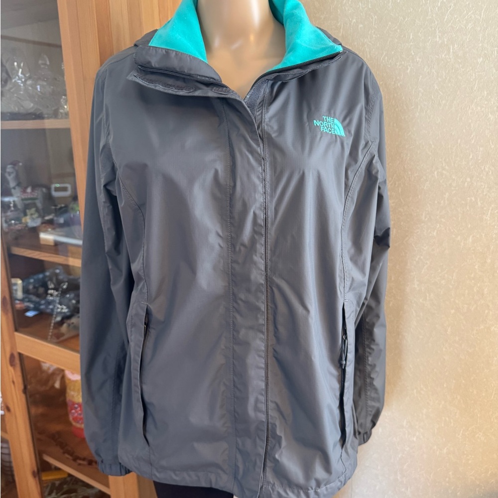 North Face DryVent Waterproof Windbreaker/Rain Jacket
